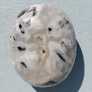 Moss Agate Palm Pillow Stone (XY19)